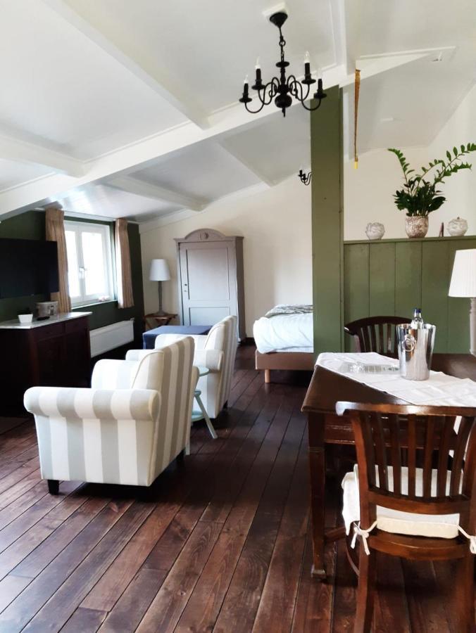 Bed & Breakfast De Turfstaeker