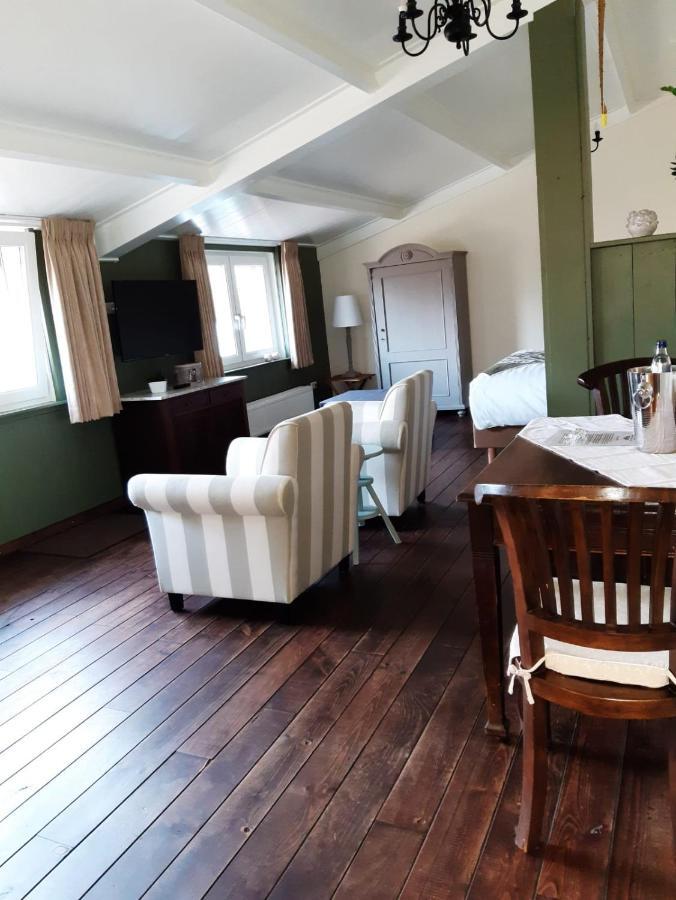 Bed & Breakfast De Turfstaeker